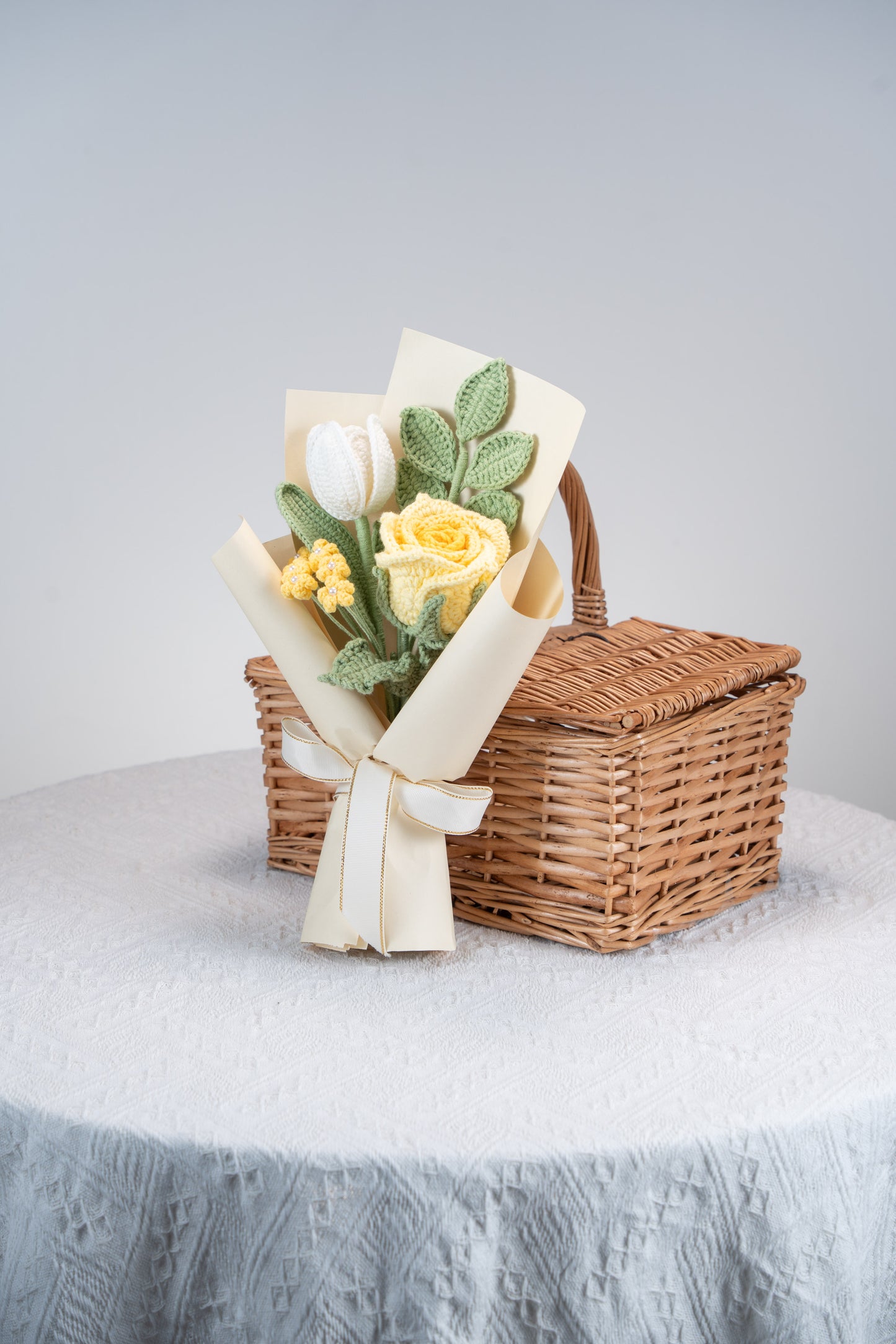 Small Yellow Rose with Tulip Bouquet