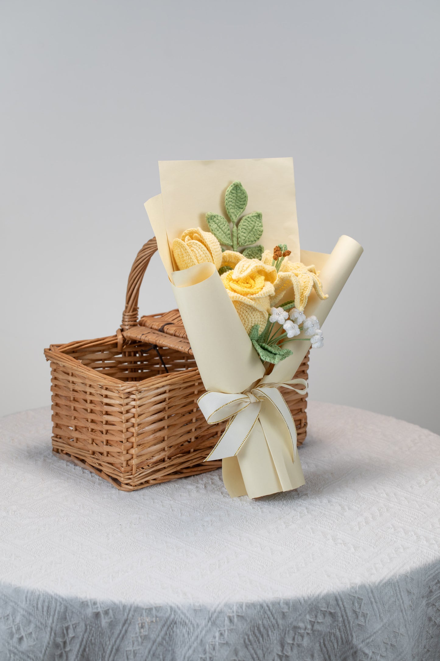 Small Yellow Lily with Tulip Bouquet