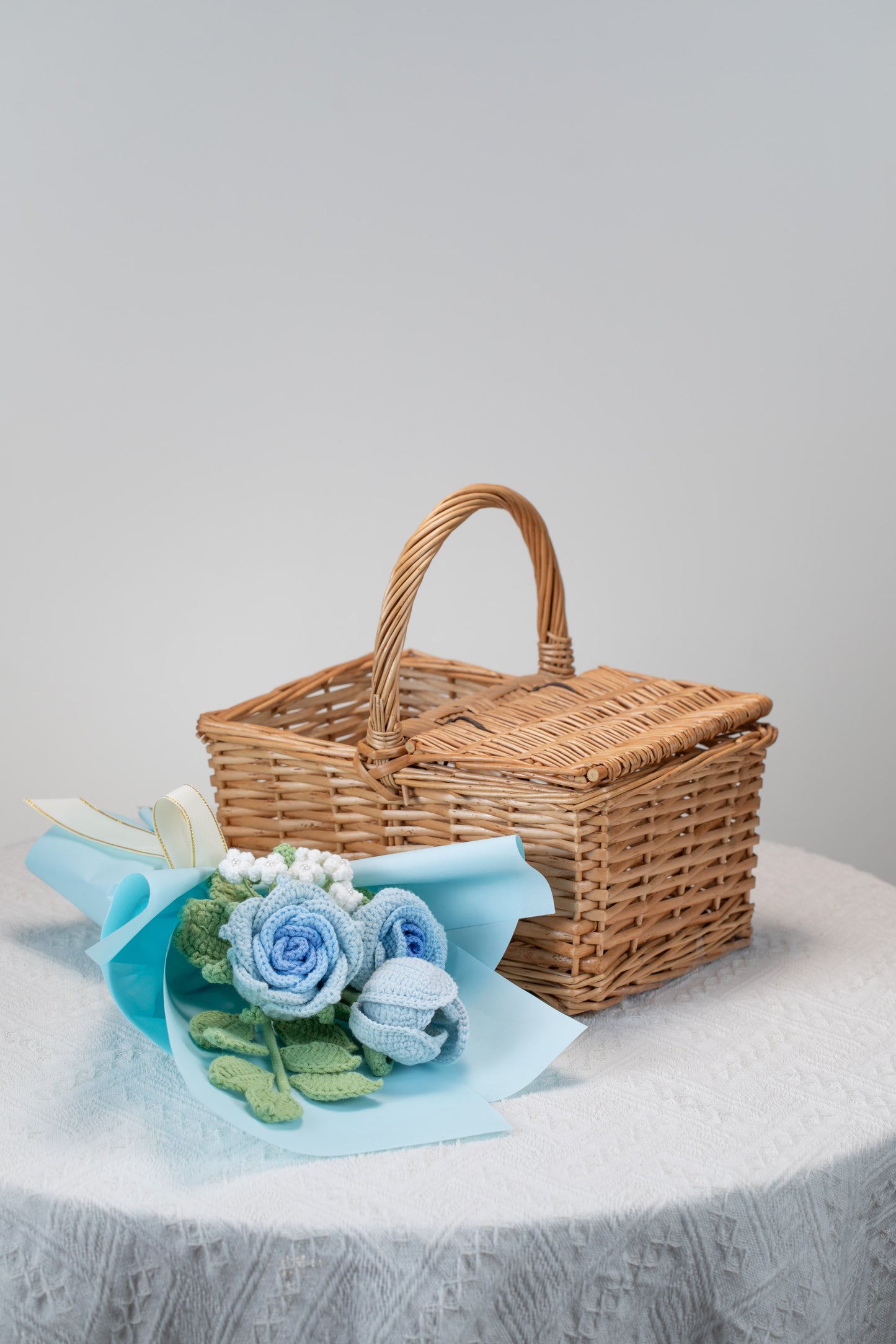 Blue Rose with Tulip Bouquet