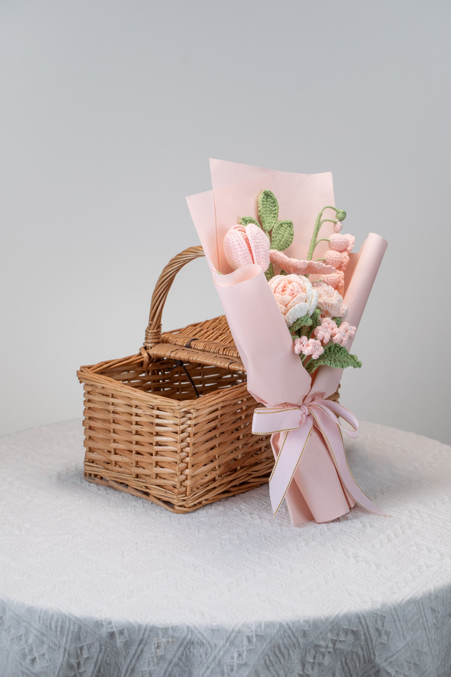 Pink Rose with Cosmos Bouquet