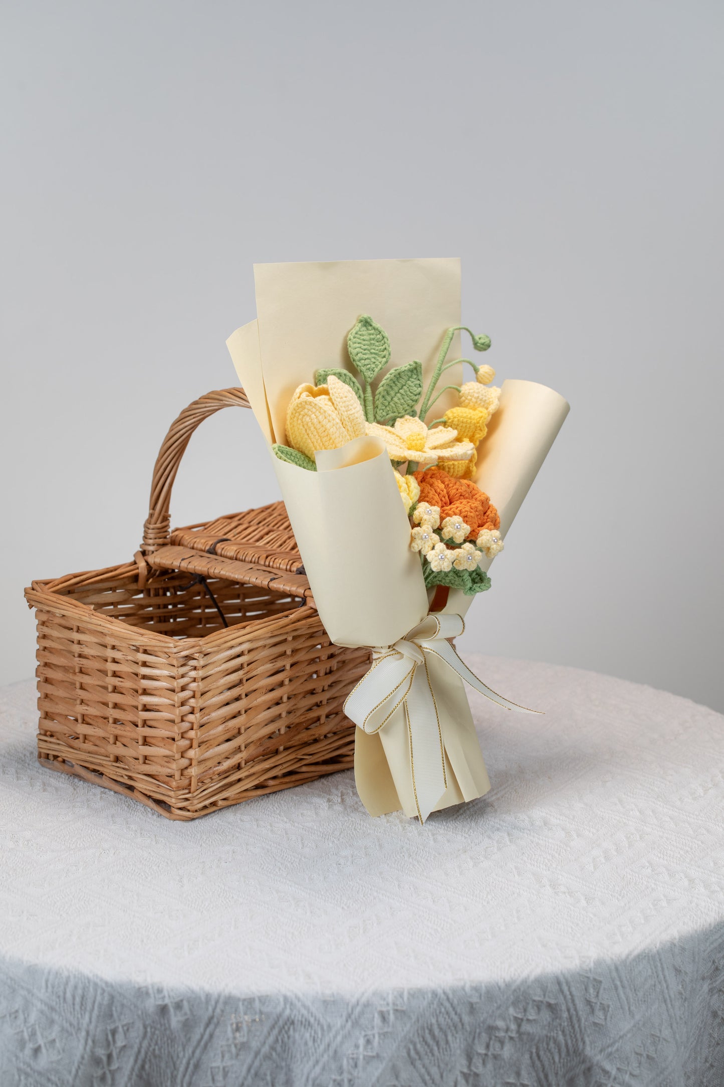Yellow Rose with Cosmos Bouquet