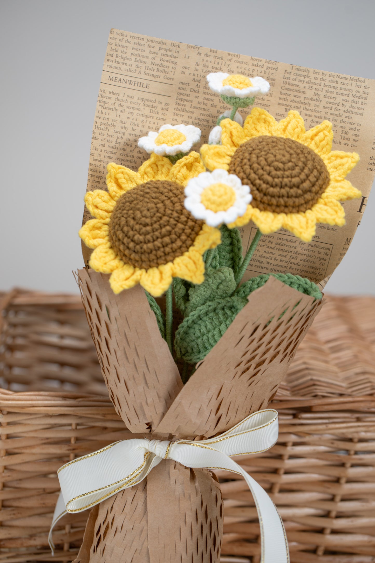 Small Sunflower with Daisy Bouquet