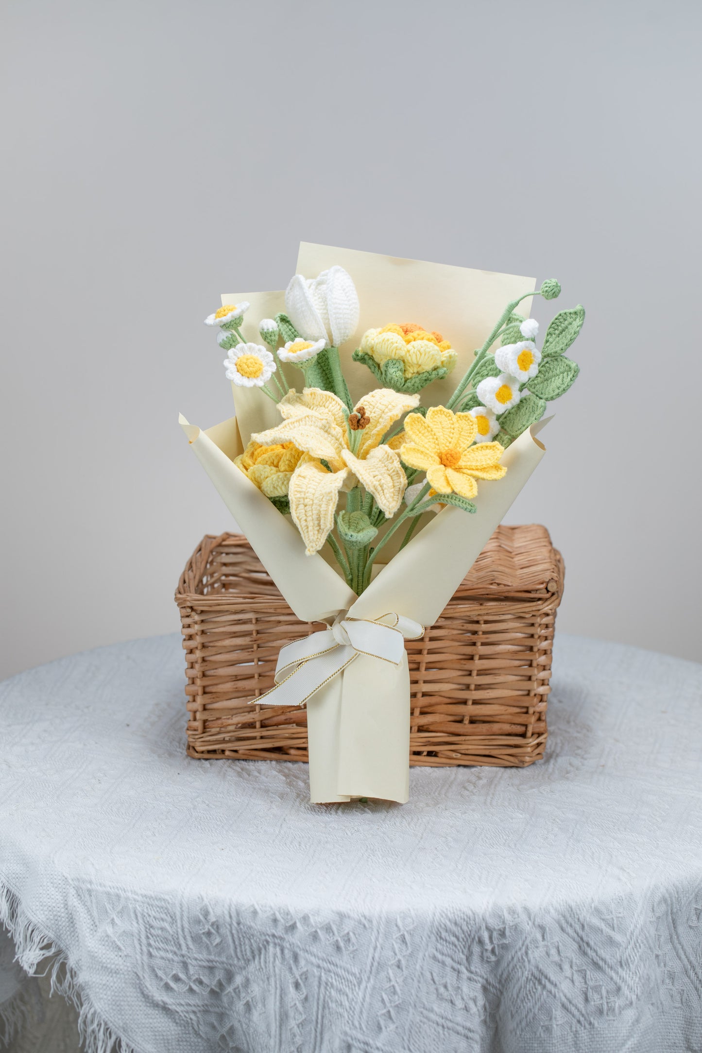 Yellow Lily Bouquet