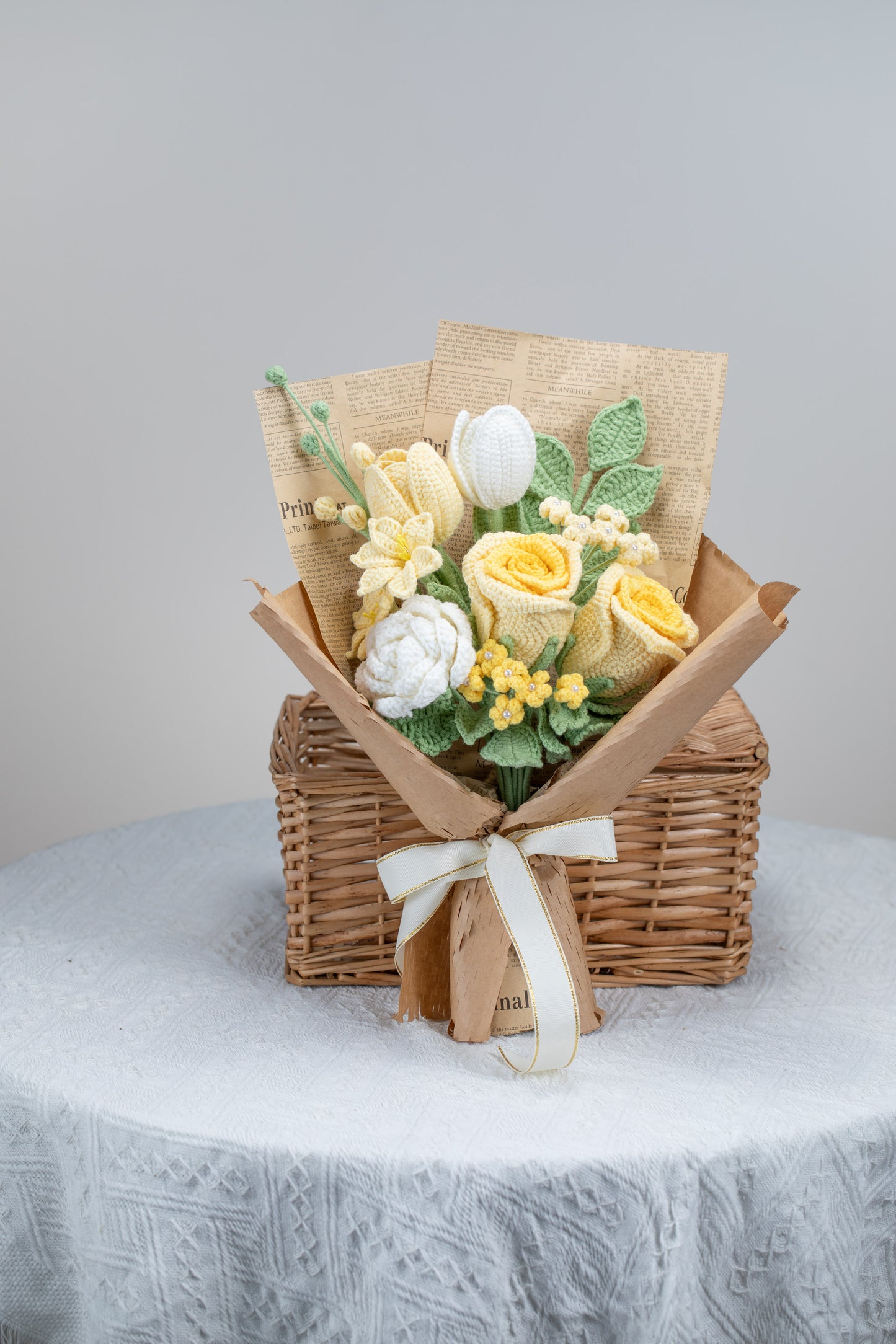 Yellow Rose with Lily Bouquet