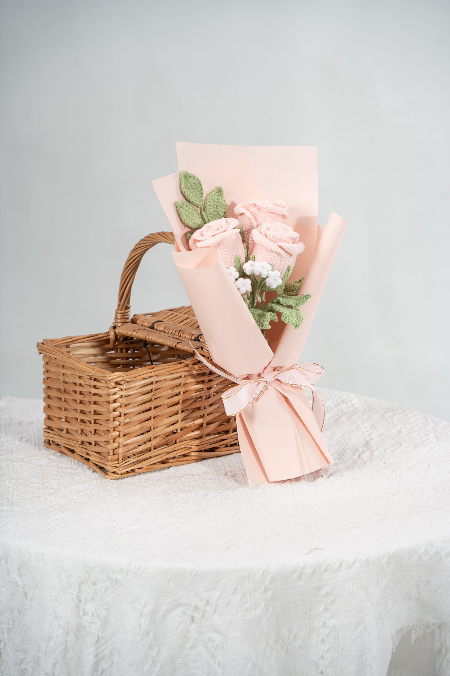 Small Pink Rose Bouquet