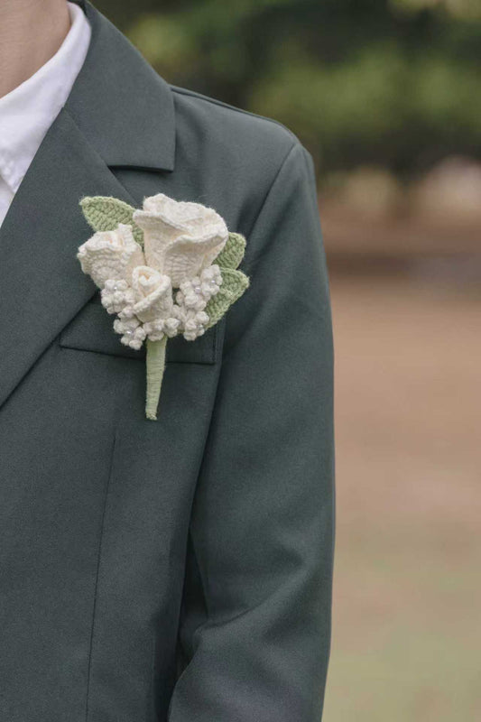 White Wedding Bouquet Set