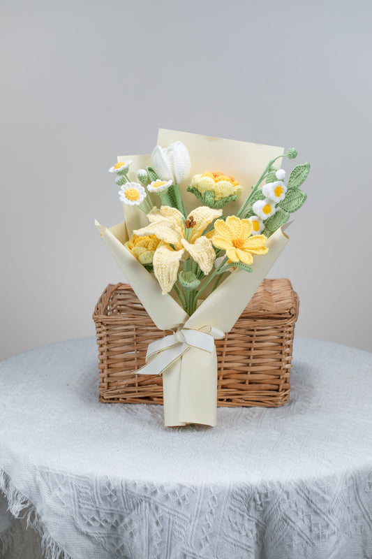 Yellow Lily Bouquet