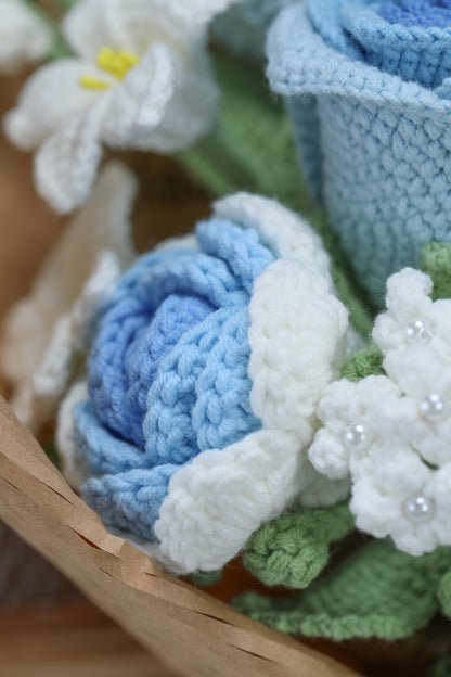 Blue Rose with Lily Bouquet