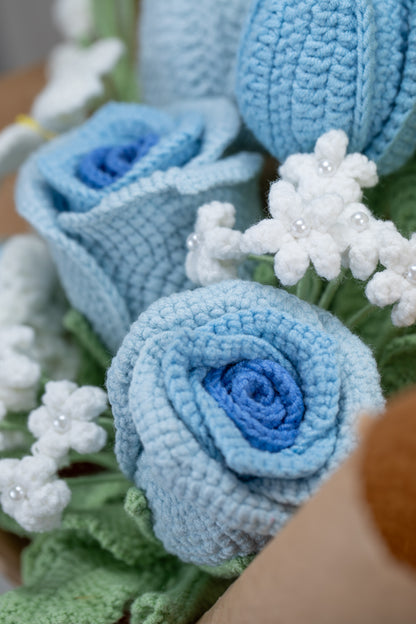 Blue Rose with Lily Bouquet