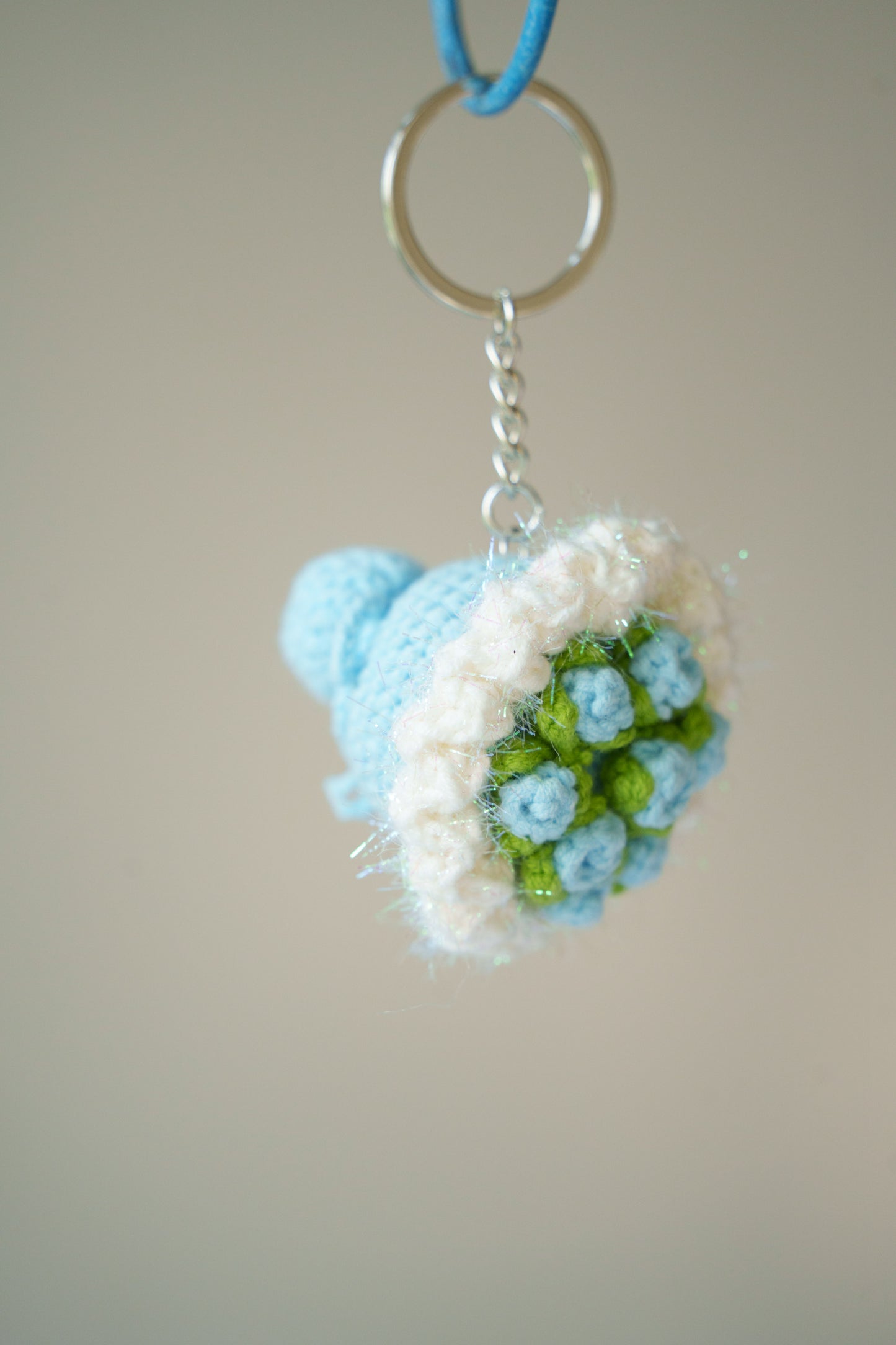 crochet small bouquet keychain