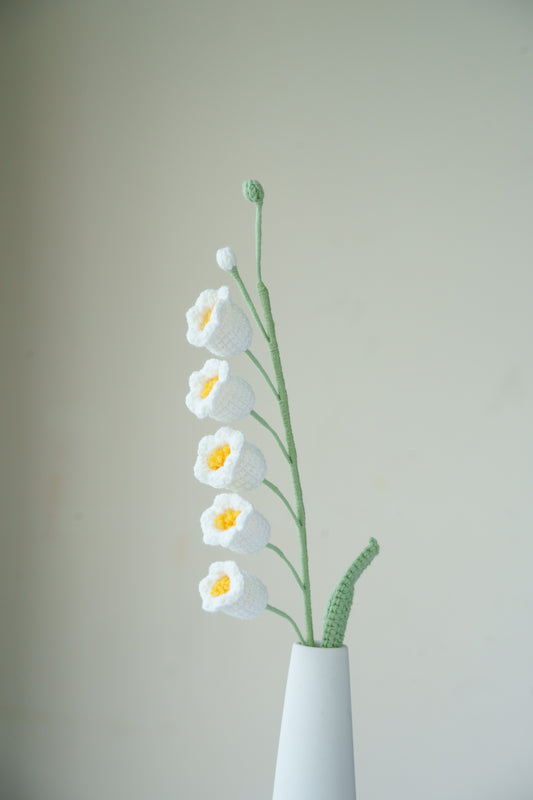 white lily of the valley