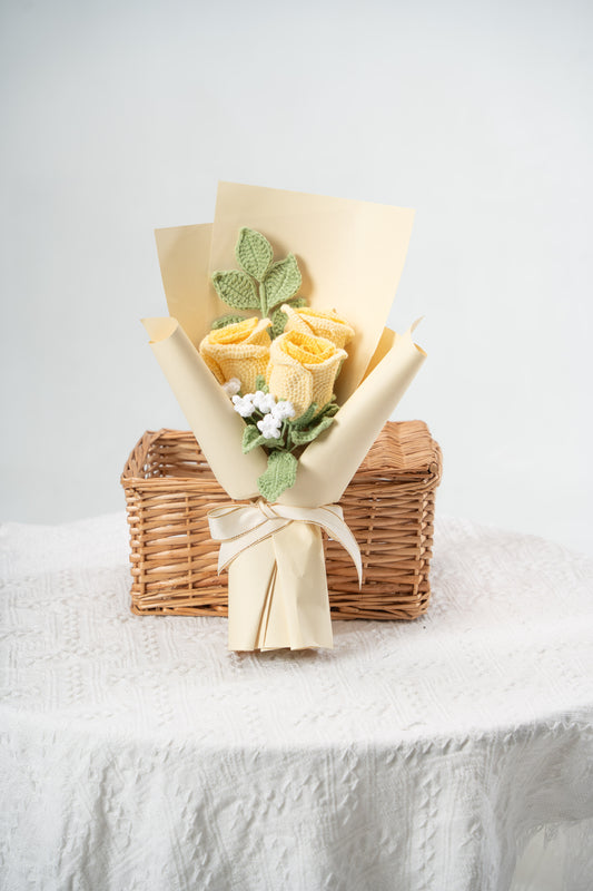 Small Yellow Rose Bouquet