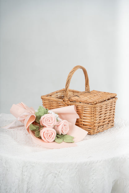 Small Pink Rose Bouquet